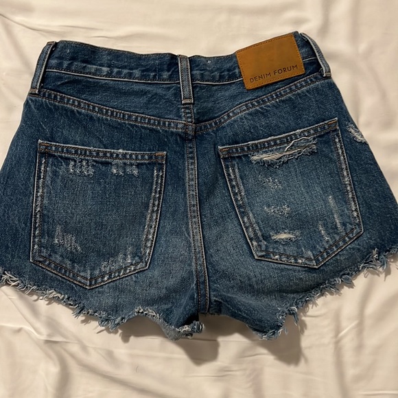 Great condition denim forum blue Jean shorts size 23 - Picture 3 of 3
